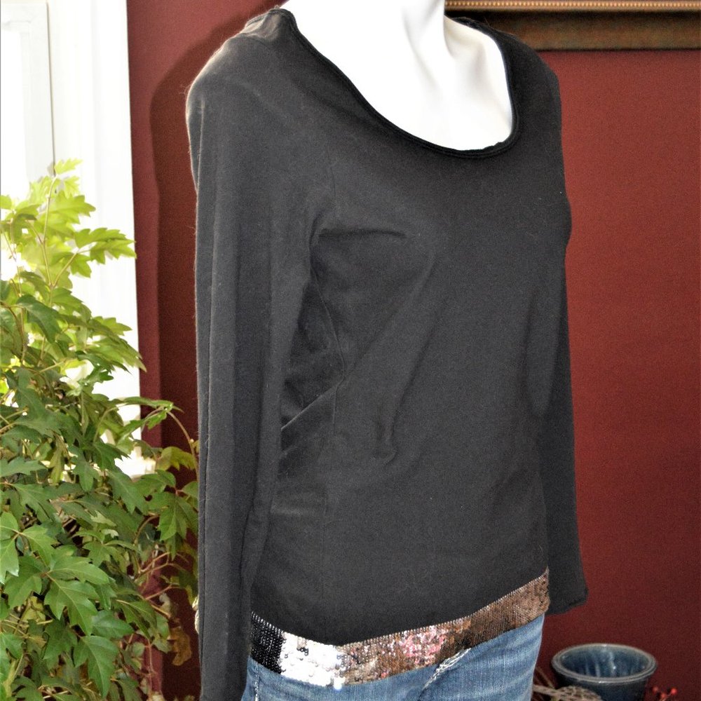 EXPRESS WOMEN'S LONG SLEEVE TOP BLACK WITH SEQUINS SMALL